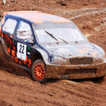 Autokross: Debitanti daudzsoloÅ¡i!  |  Autocross.lv