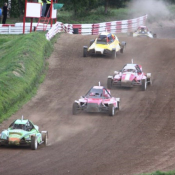 Autokross: AtgrieÅ¡anÄs pÄc 18 gadu pÄrtraukuma!  |  Autocross.lv