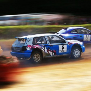Autokross: 2000 Super papildinÄs ar diviem Äempioniem!  |  Autocross.lv