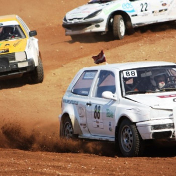 Autokross: Uz pirmo posmu 81!  |  Autocross.lv