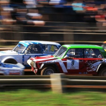 Autokross: 1600 un VAZ Klasika jau ar ieskaiti  |  Autocross.lv