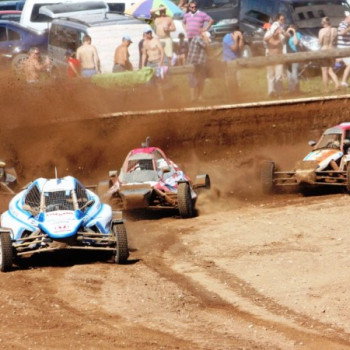 Autokross: LÄ«dz startam 3 dienas! Bagiji â B600 un B1600  |  Autocross.lv